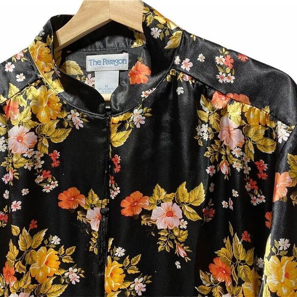 the Paragon Vintage Floral Black Mumu Robe - Picture 7 of 10